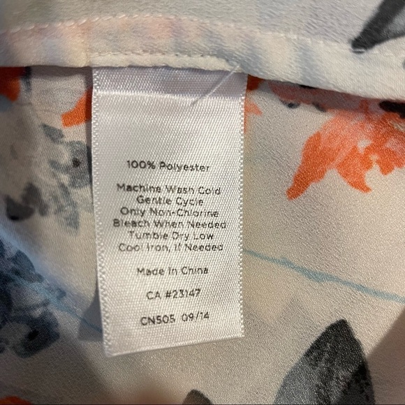 Talbots Nantucket Floral Button Down Shirt - Picture 7 of 7